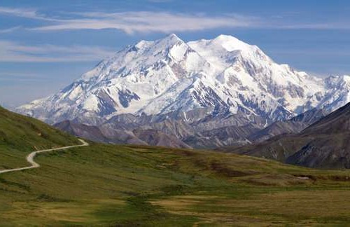 3. Gunung McKinley